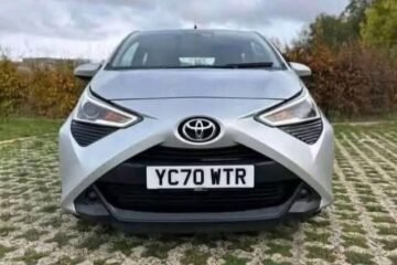 2016 Toyota Yaris Hybrid Icon | Used Car for Sale UK