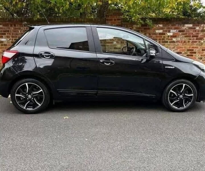 2018 Toyota Yaris Hybrid | Used Car for Sale UK