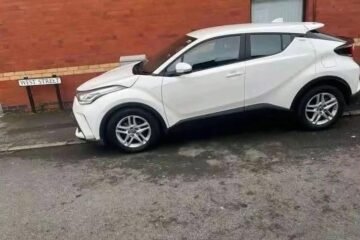 2022 Toyota C-HR Icon HEV Auto | Used Car for Sale UK